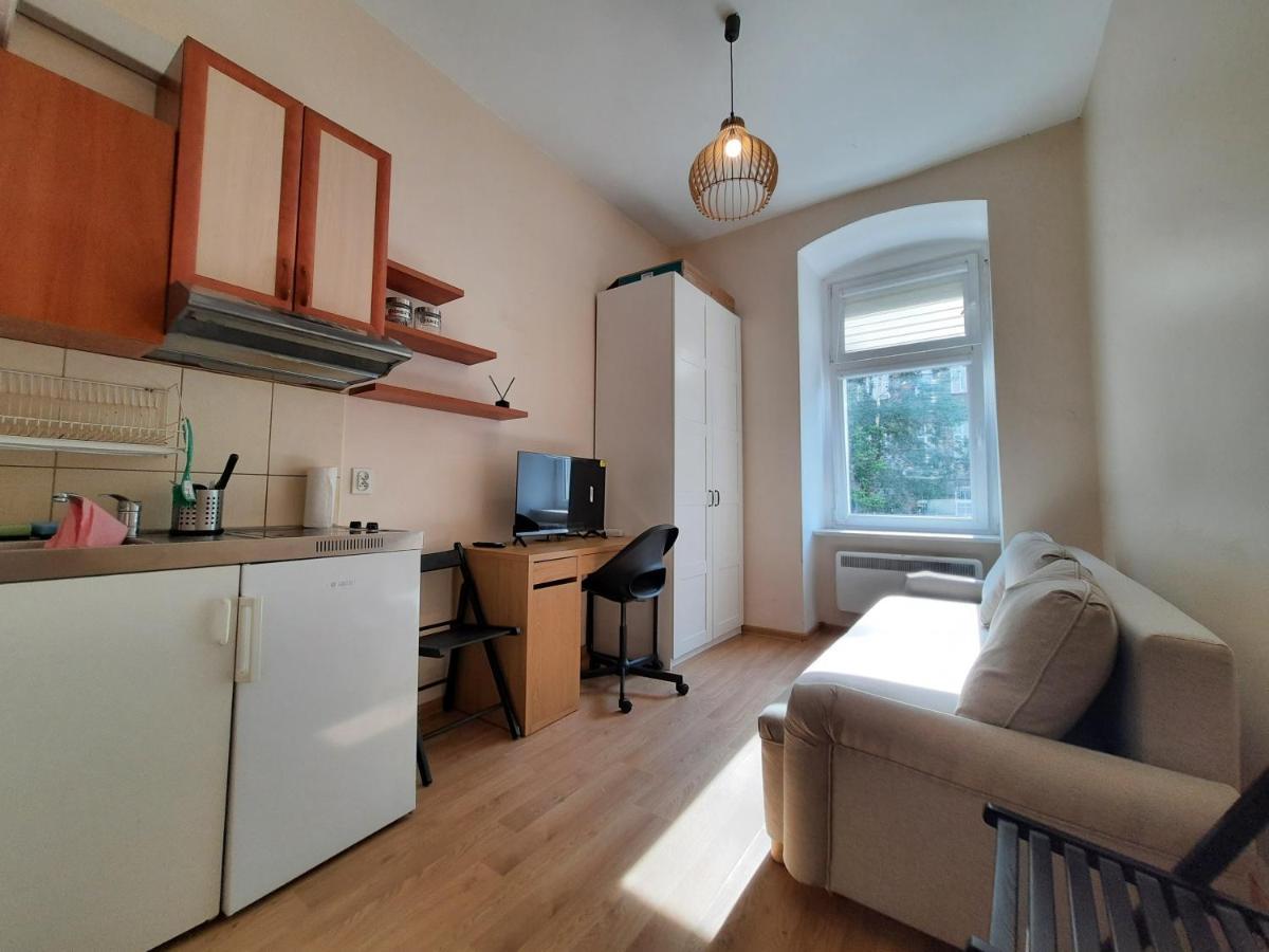 Krotkoterminowy Kat Vratislav Exteriér fotografie